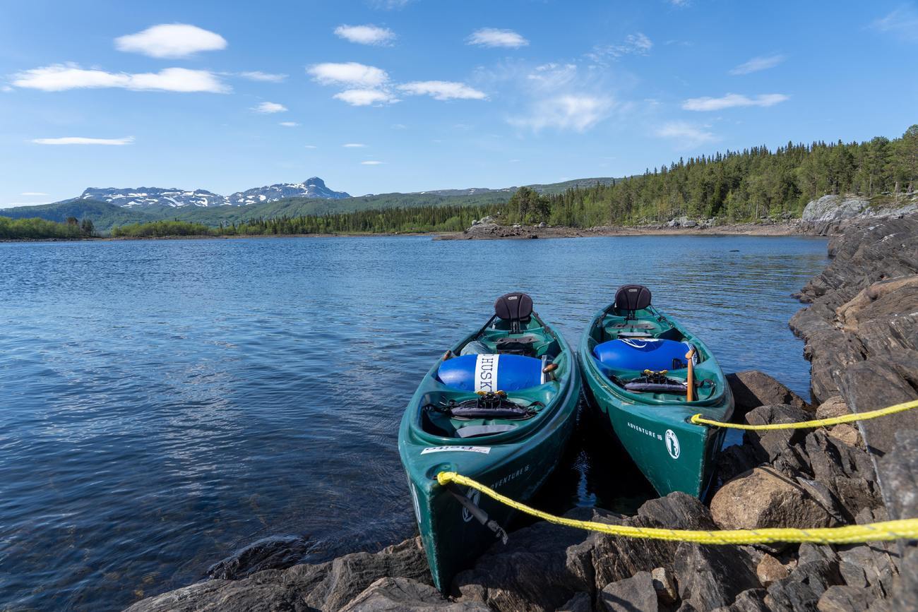 Canoe Beito | Beito Husky Tours